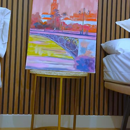 Oasis Suites Fernando IV 塞维利亚 外观 照片